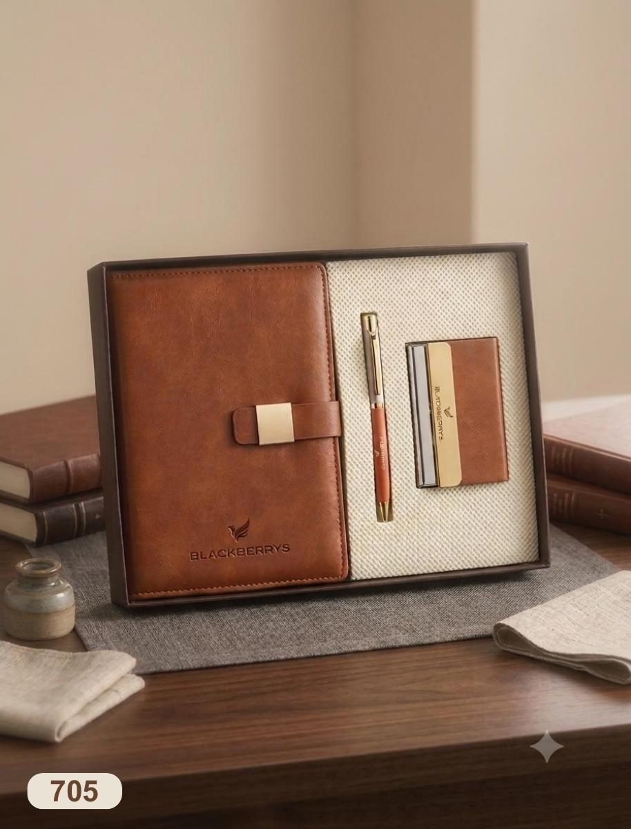 3 in 1 Set — Pen, Notebook & Keychain No. 705